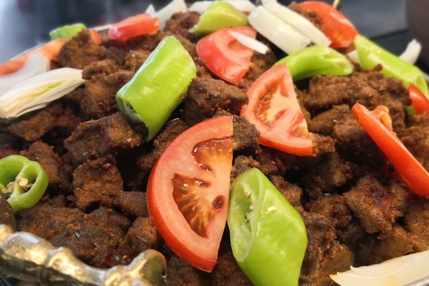 Et döner — öğle servisinde
